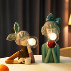 Figuren Tischlampe – Künstlerisches Mädchendesign | Dekorative Innenbeleuchtung