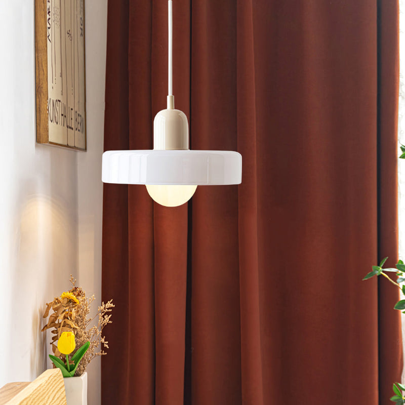 Bauhaus Pendelleuchte – Farbiges Glas Design | Moderne Deckenlampe