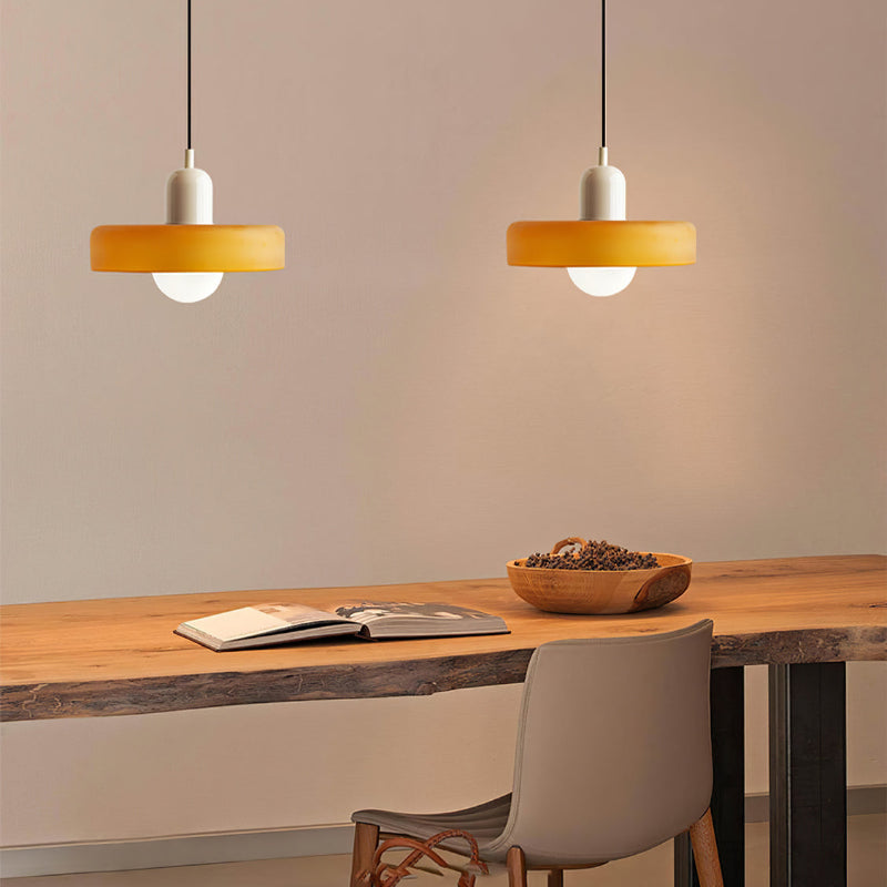Bauhaus Pendelleuchte – Farbiges Glas Design | Moderne Deckenlampe