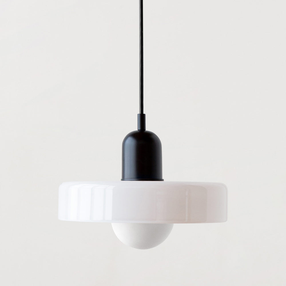 Bauhaus Pendelleuchte – Farbiges Glas Design | Moderne Deckenlampe