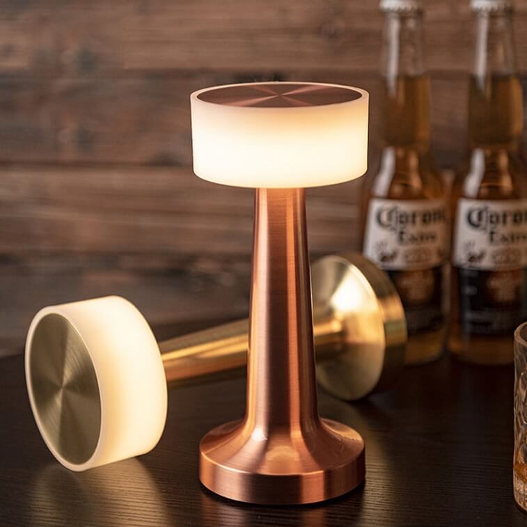 Elegante Dimmbar Tischlampe mit LED-Technologie – Ideal als Nachttischlampe oder Tischleuchte für Restaurant und Bar 6