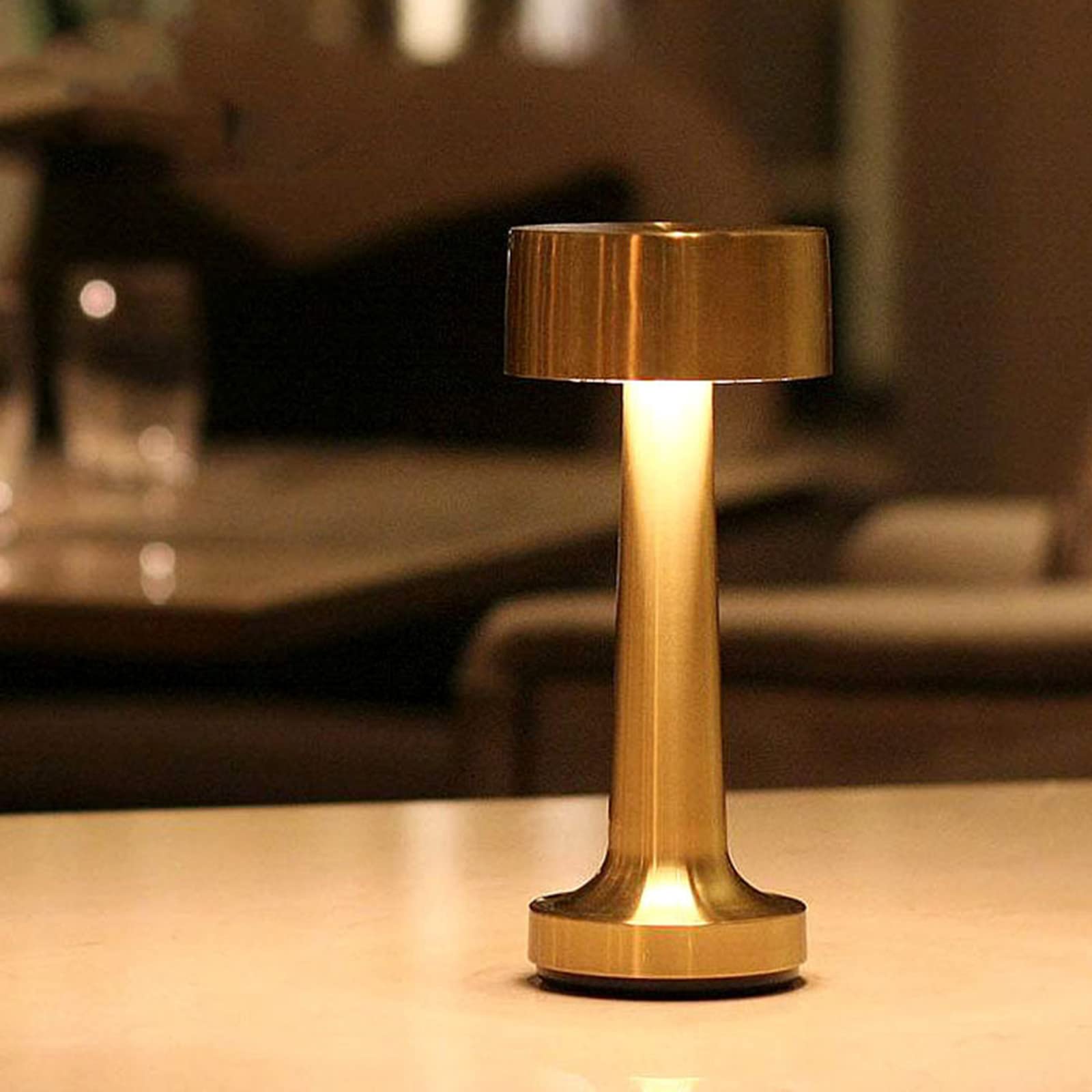 Elegante Dimmbar Tischlampe mit LED-Technologie – Ideal als Nachttischlampe oder Tischleuchte für Restaurant und Bar 7