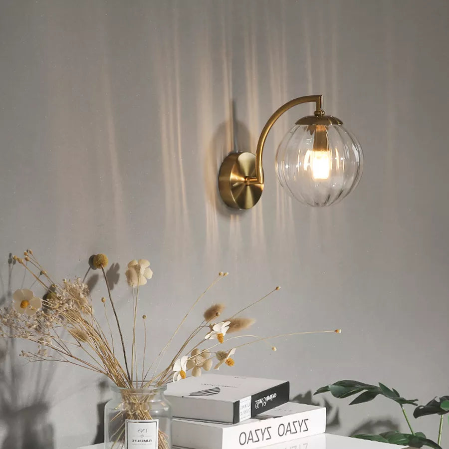 Elegante LED-Wandleuchte im Glaskandelaber-Design – Dimmbar, 30x14cm, Metall/Glas für Wohnzimmer und Schlafzimmer 2