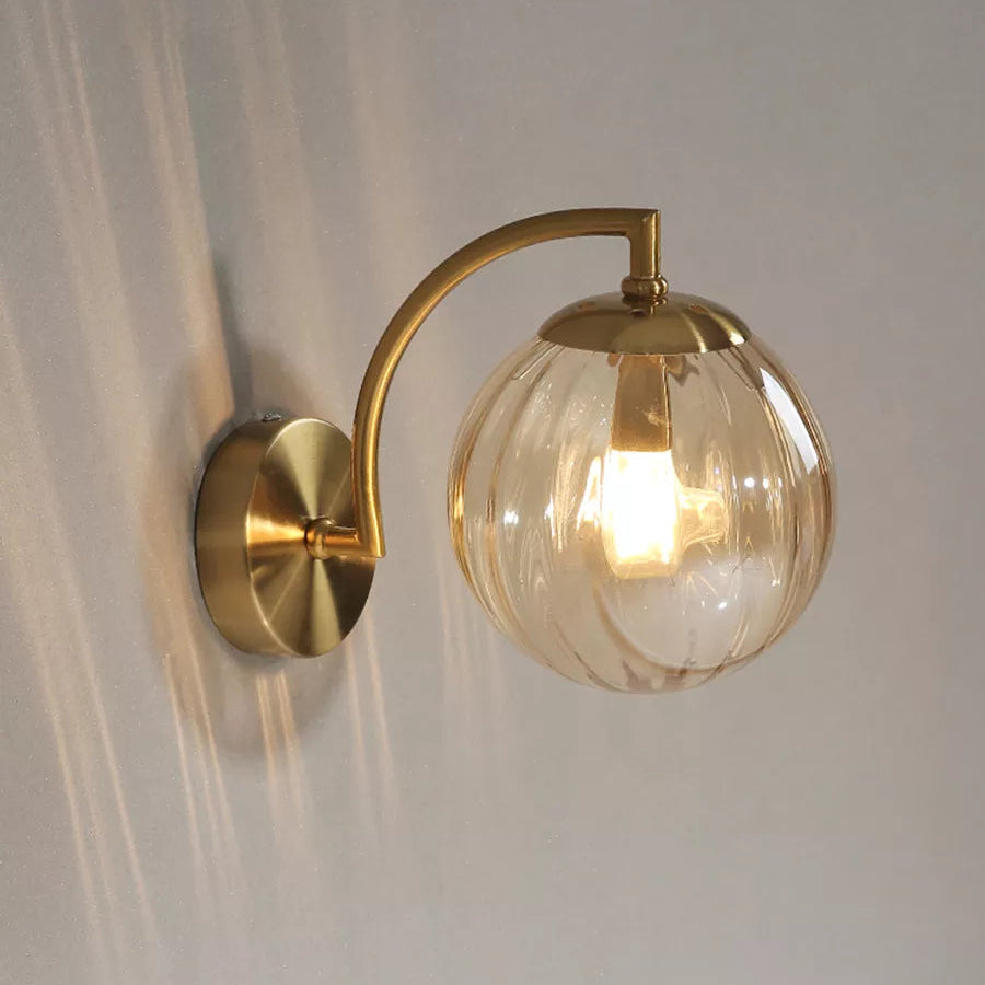 Elegante LED-Wandleuchte im Glaskandelaber-Design – Dimmbar, 30x14cm, Metall/Glas für Wohnzimmer und Schlafzimmer 5