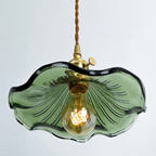 Elegante Pendelleuchte Hibiskusblüten für Esszimmer und Wohnzimmer – Hängelampe aus Glas und Messing 5