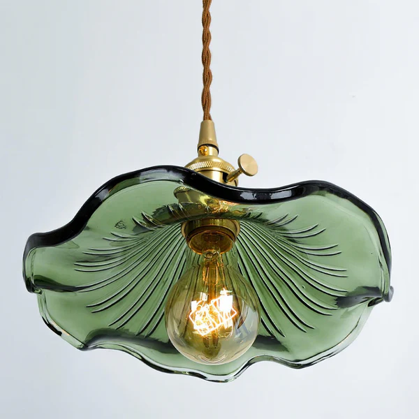 Elegante Pendelleuchte Hibiskusblüten für Esszimmer und Wohnzimmer – Hängelampe aus Glas und Messing 5