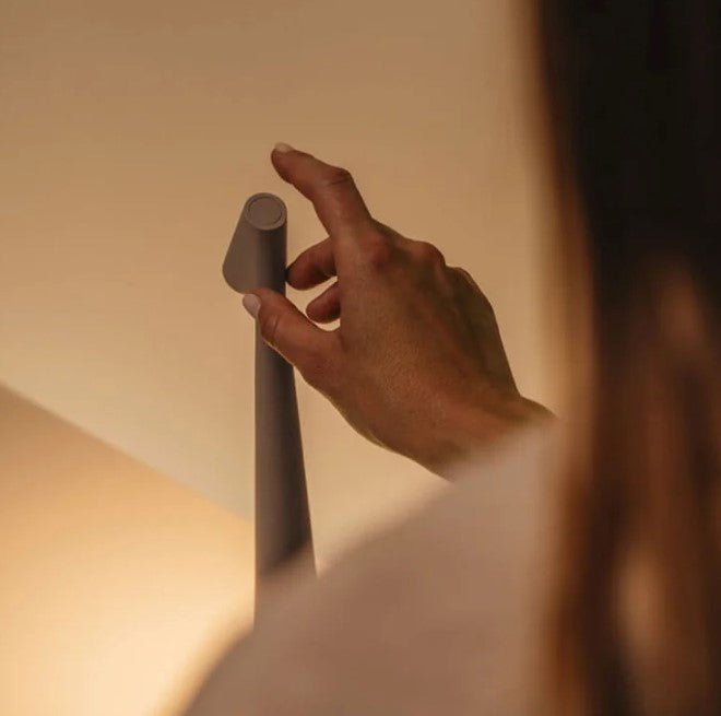 Elegante Tragbare Tischleuchte – Kabelos für Schreibtisch, Esszimmer & Wohnzimmer, Flexibel Einstellbare Lichtstärken 5