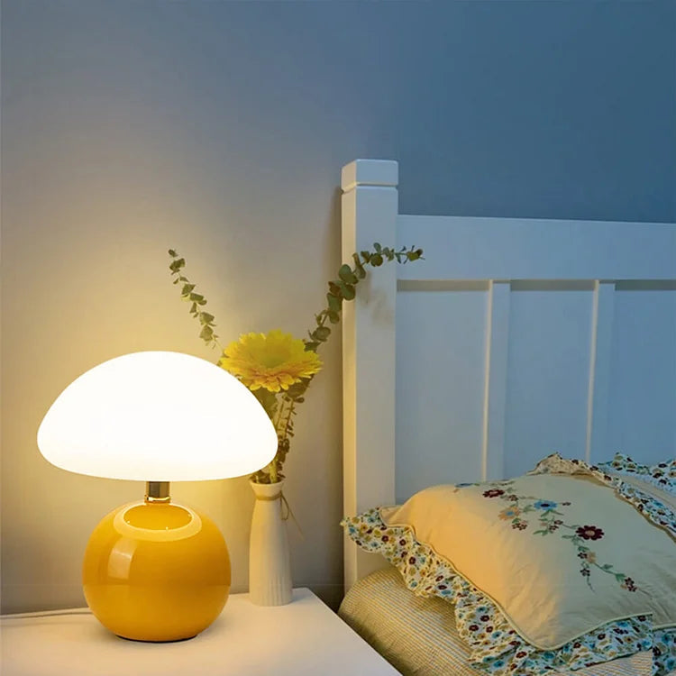 Französische Creme Tischlampe mit LED-Beleuchtung – Pilz-Design aus Keramik, 20 cm Durchmesser, 3 einstellbare Farben 2