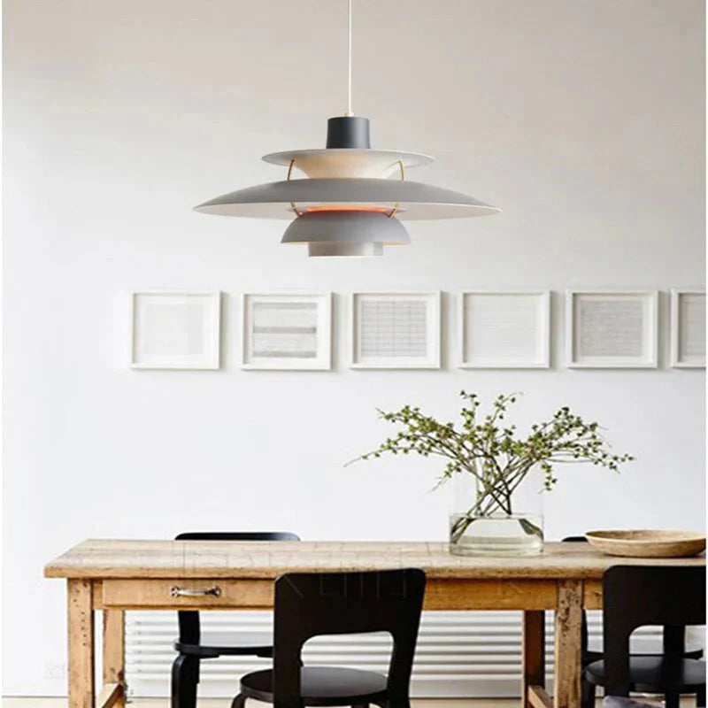 Moderne Hängelampe Mit Farbigem Metalldesign Für Esszimmer Und Wohnzimmer 5