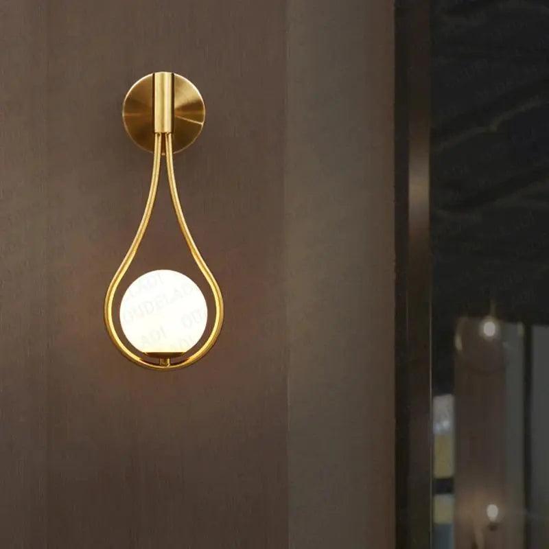 Moderne Wandleuchte aus Eisen und Glas in Schwarz oder Gold – Minimalistische Wandlampe für Elegante Innenräume 0