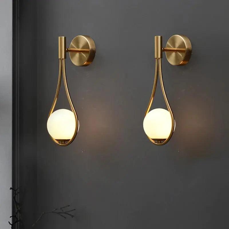 Moderne Wandleuchte aus Eisen und Glas in Schwarz oder Gold – Minimalistische Wandlampe für Elegante Innenräume 10