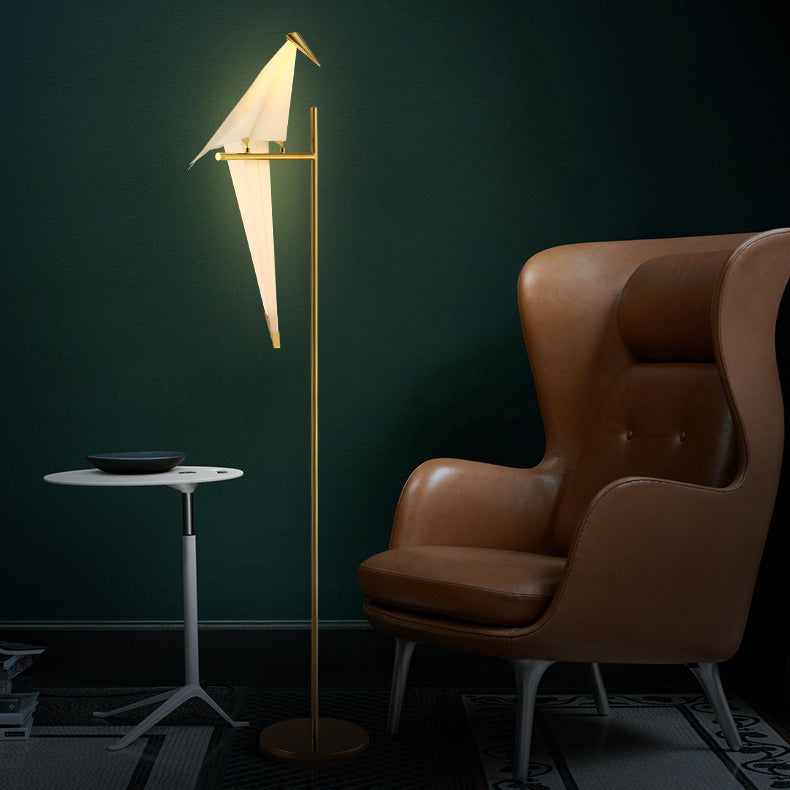 LED Vogellampe – Origami Design | Dekorative Tisch- & Stehleuchte