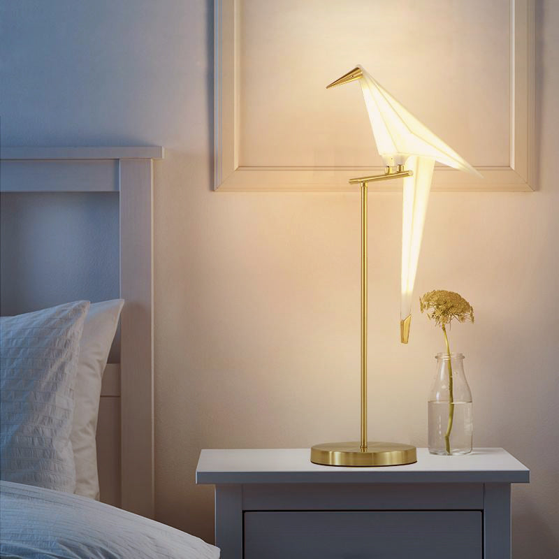 LED Vogellampe – Origami Design | Dekorative Tisch- & Stehleuchte