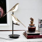 Postmoderne LED-Tischlampe im Vogel-Design – Elegante Nachttischlampe für Schlafzimmer und Wohnzimmer 4