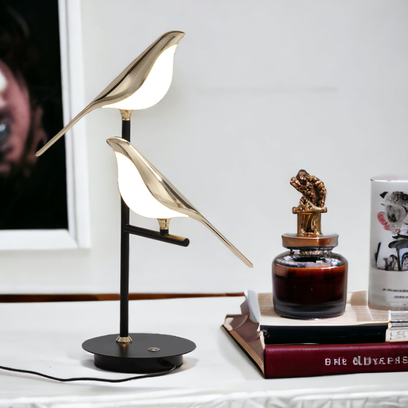 Postmoderne LED-Tischlampe im Vogel-Design – Elegante Nachttischlampe für Schlafzimmer und Wohnzimmer 4