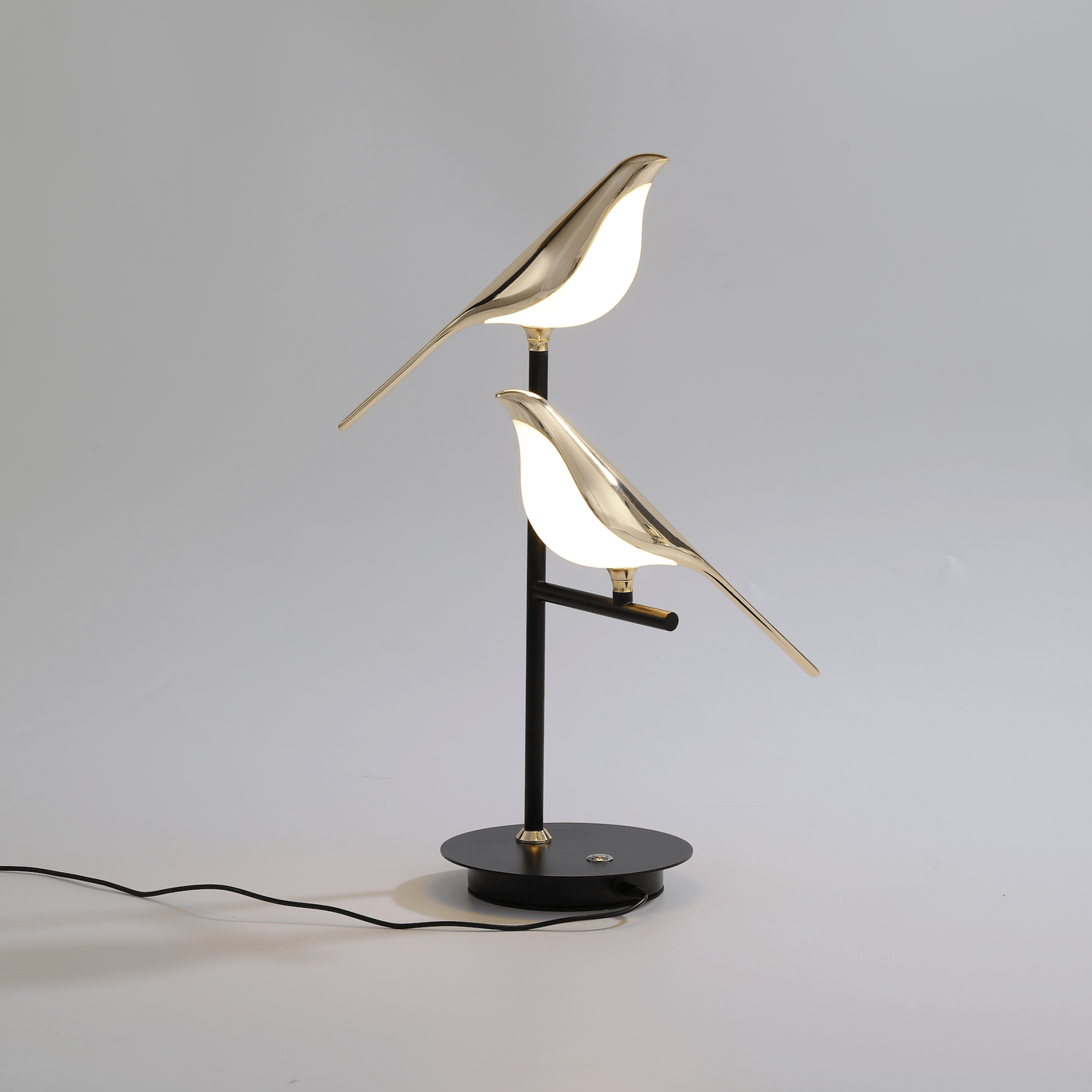 Postmoderne LED-Tischlampe im Vogel-Design – Elegante Nachttischlampe für Schlafzimmer und Wohnzimmer 5