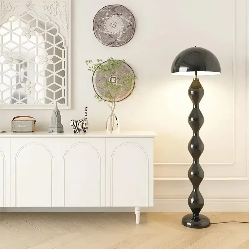 Skandinavische Stehleuchte 150 cm – Minimalistische LED Stehlampe aus Metall für Wohn- und Schlafzimmer 0