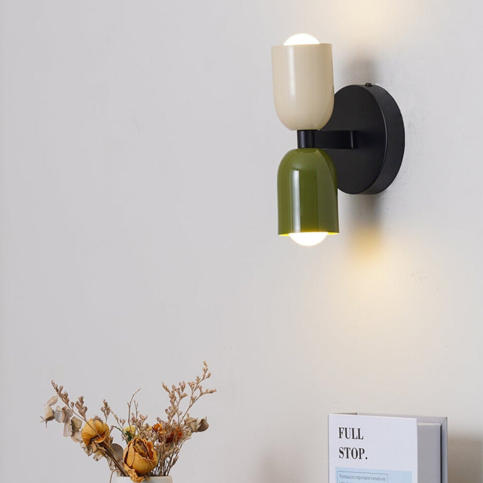 Vintage Doppelkopf Wandleuchte aus Metall – Stilvolle Wandlampe für kreative Wohnräume in Schwarz, Weiß, Grün, Pink, Rot, Beige 1